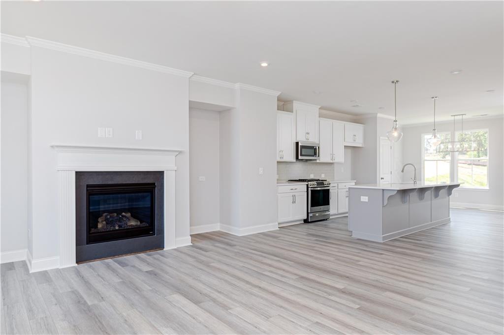 2925 Beaconwood Court Property Photo 10
