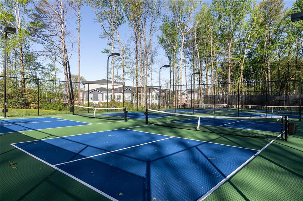 2925 Beaconwood Court Property Photo 43