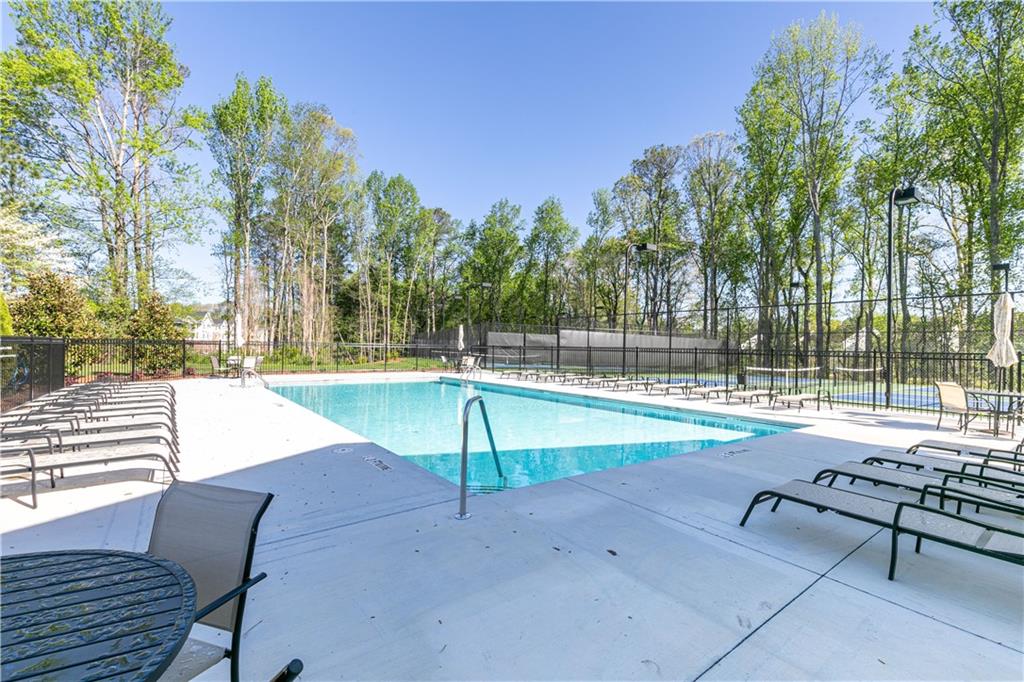2925 Beaconwood Court Property Photo 50