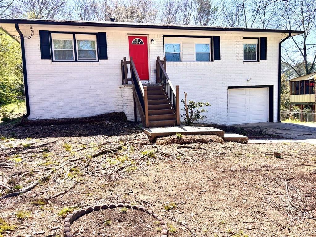 2834 Green Trail Drive Property Photo 1