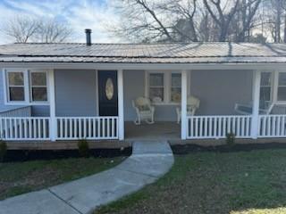 305 Daisy Street Nw Property Photo 1