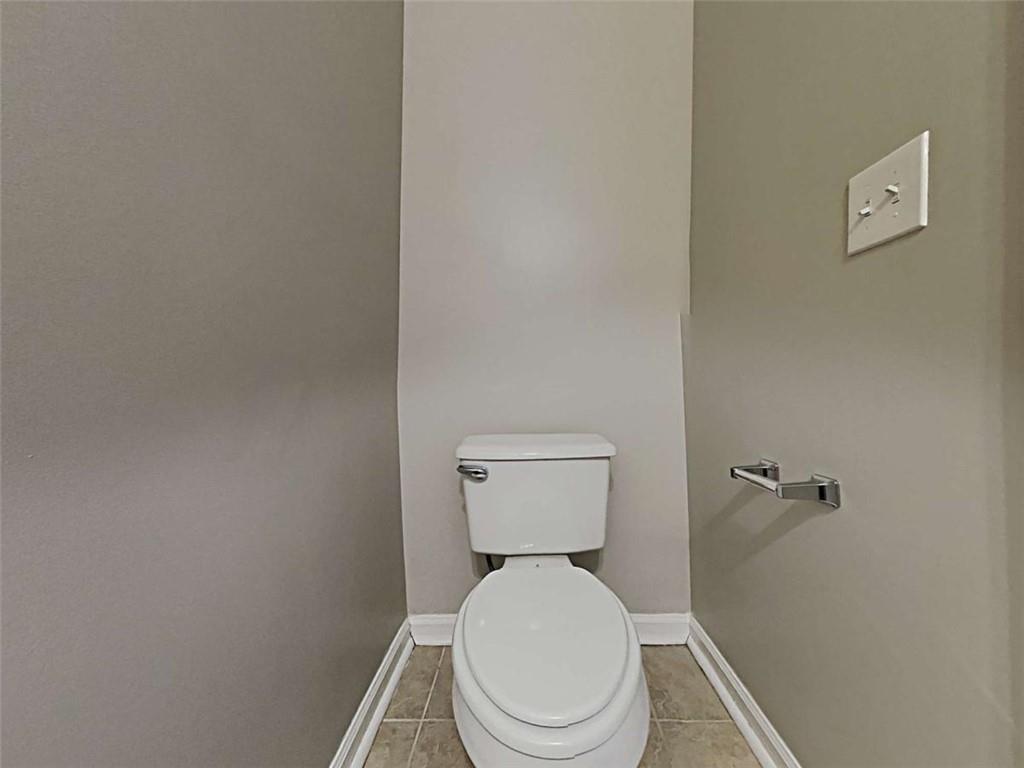 590 Simonton Crest Drive Property Photo 16