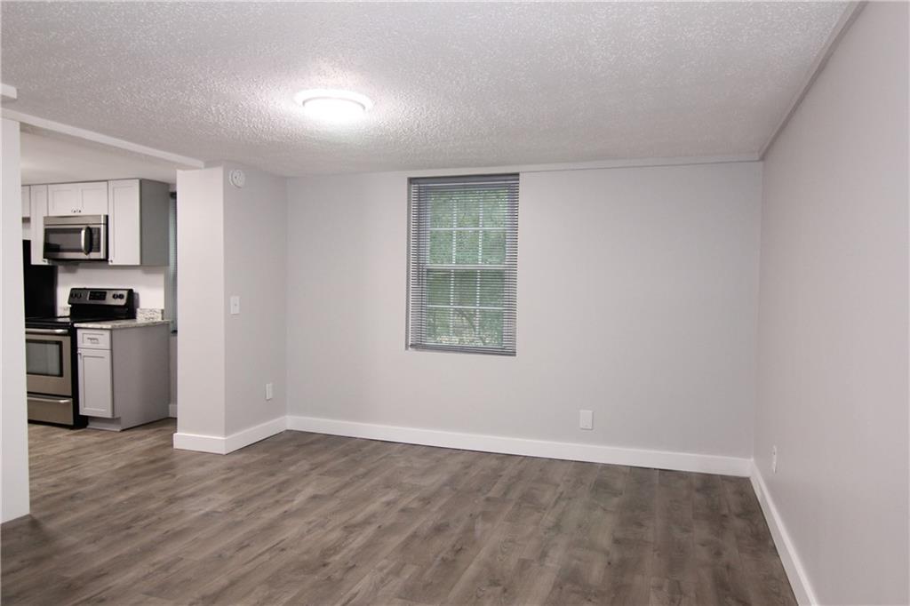 2187 Plantation Lane Unit B Property Photo 8