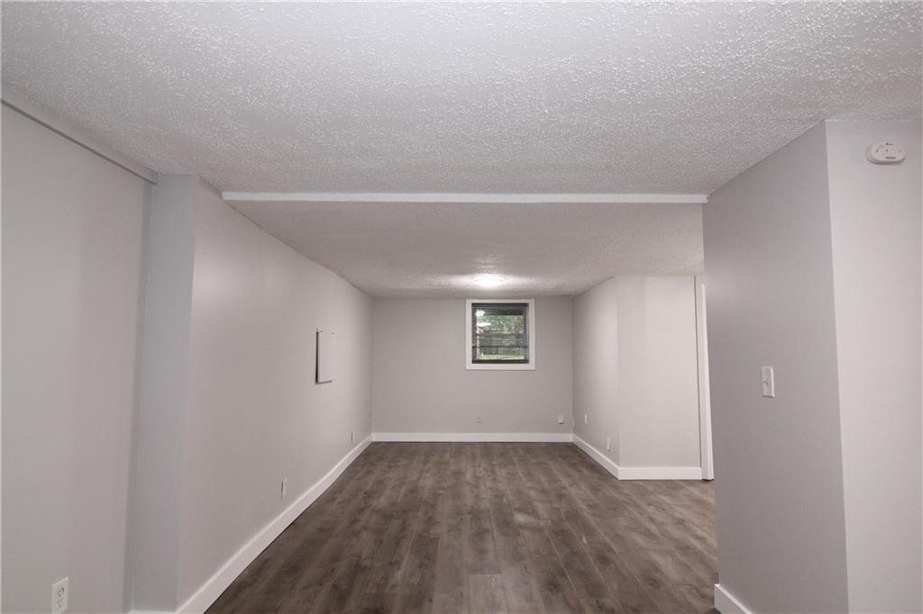 2187 Plantation Lane Unit B Property Photo 10