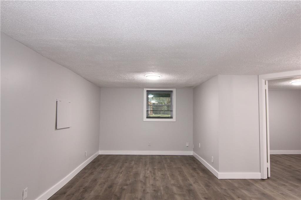 2187 Plantation Lane Unit B Property Photo 11