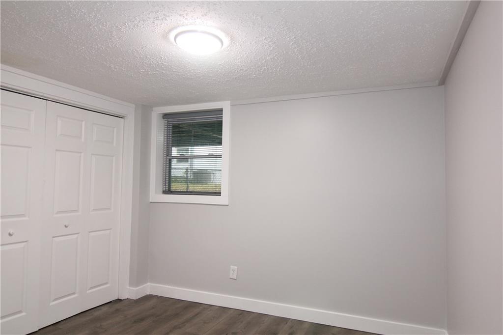 2187 Plantation Lane Unit B Property Photo 15