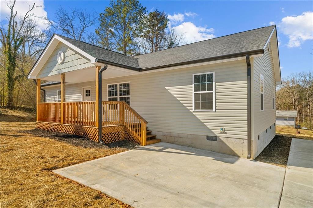 509 Plainview Drive Nw Property Photo 2