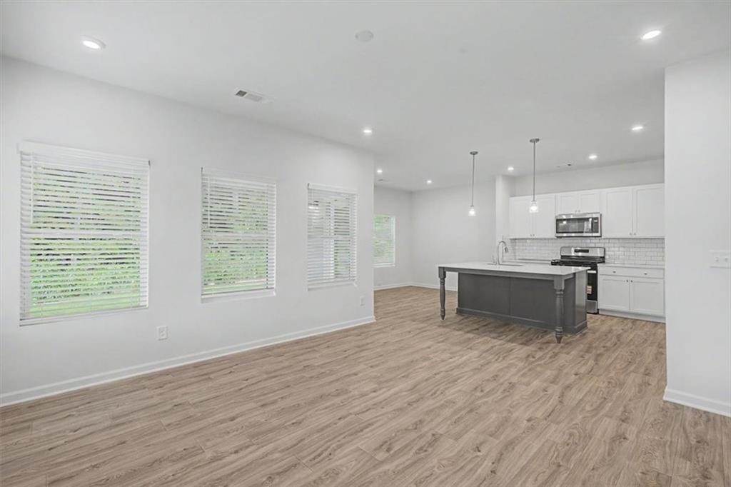 2042 Linda Drive Sw Property Photo 14