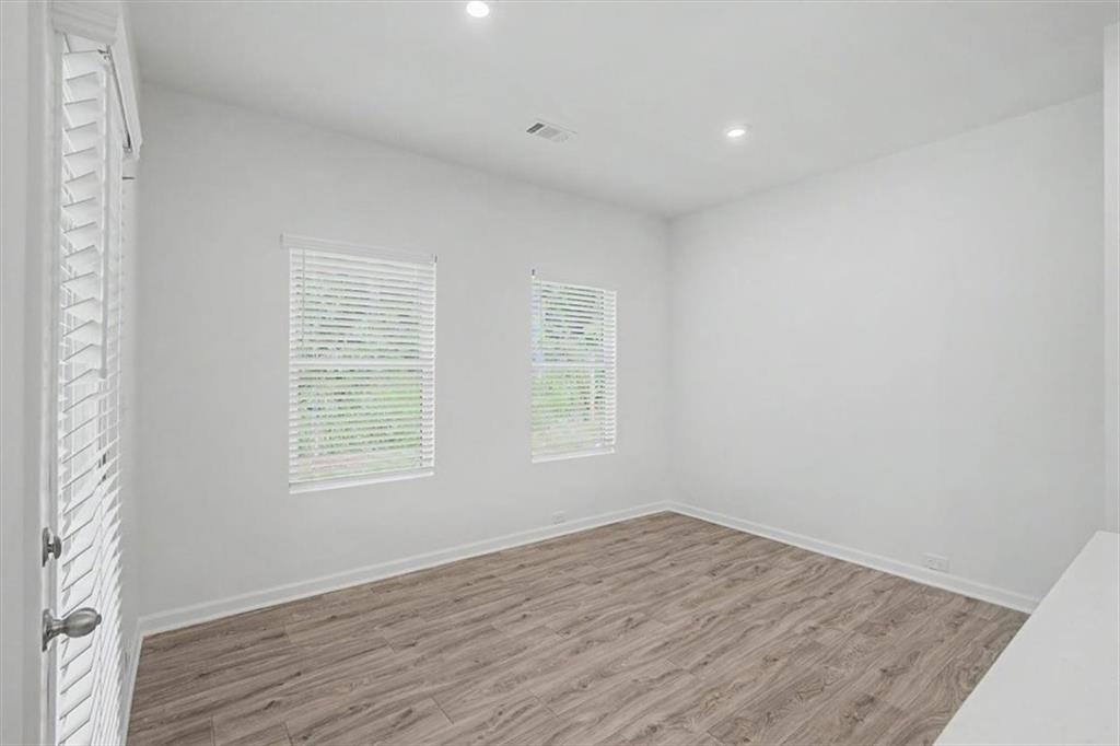 2042 Linda Drive Sw Property Photo 24