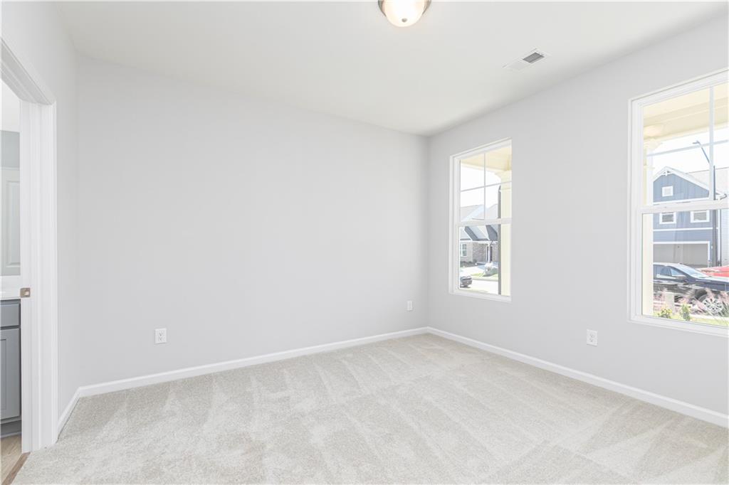 371 Jasmine Woods Drive Property Photo 14