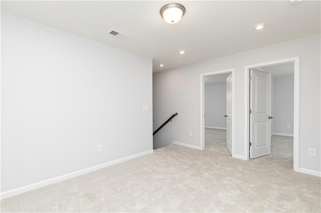 371 Jasmine Woods Drive Property Photo 19