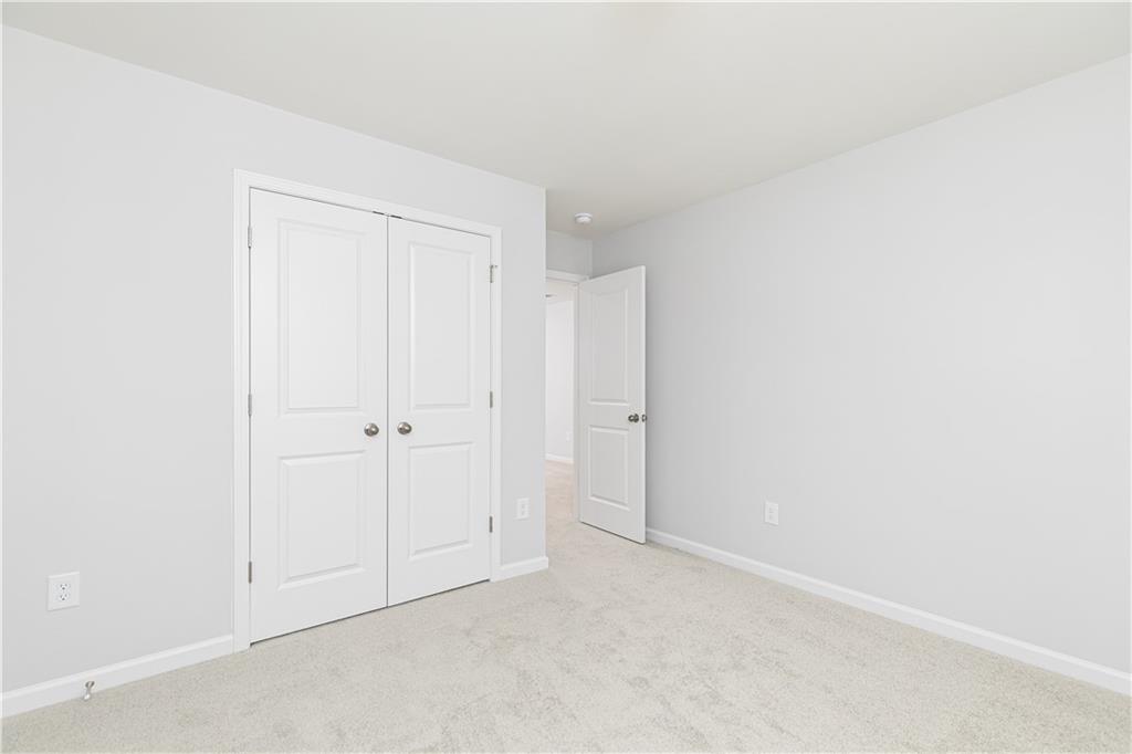 371 Jasmine Woods Drive Property Photo 26
