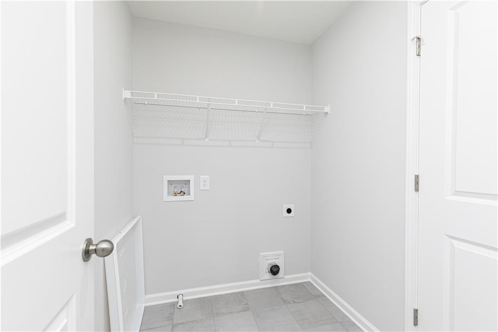 371 Jasmine Woods Drive Property Photo 29