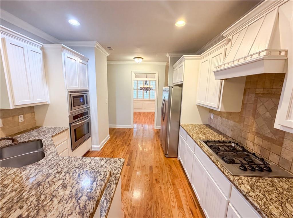 212 Westwind Drive Property Photo 8