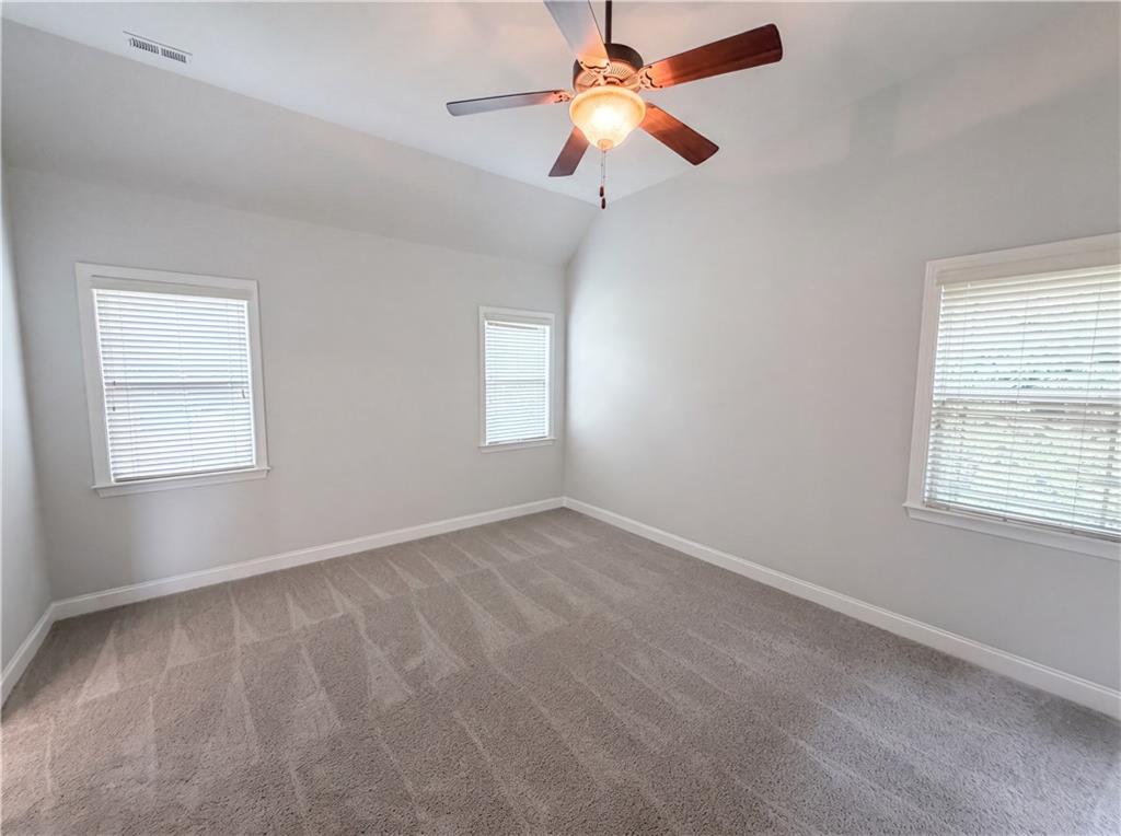212 Westwind Drive Property Photo 13