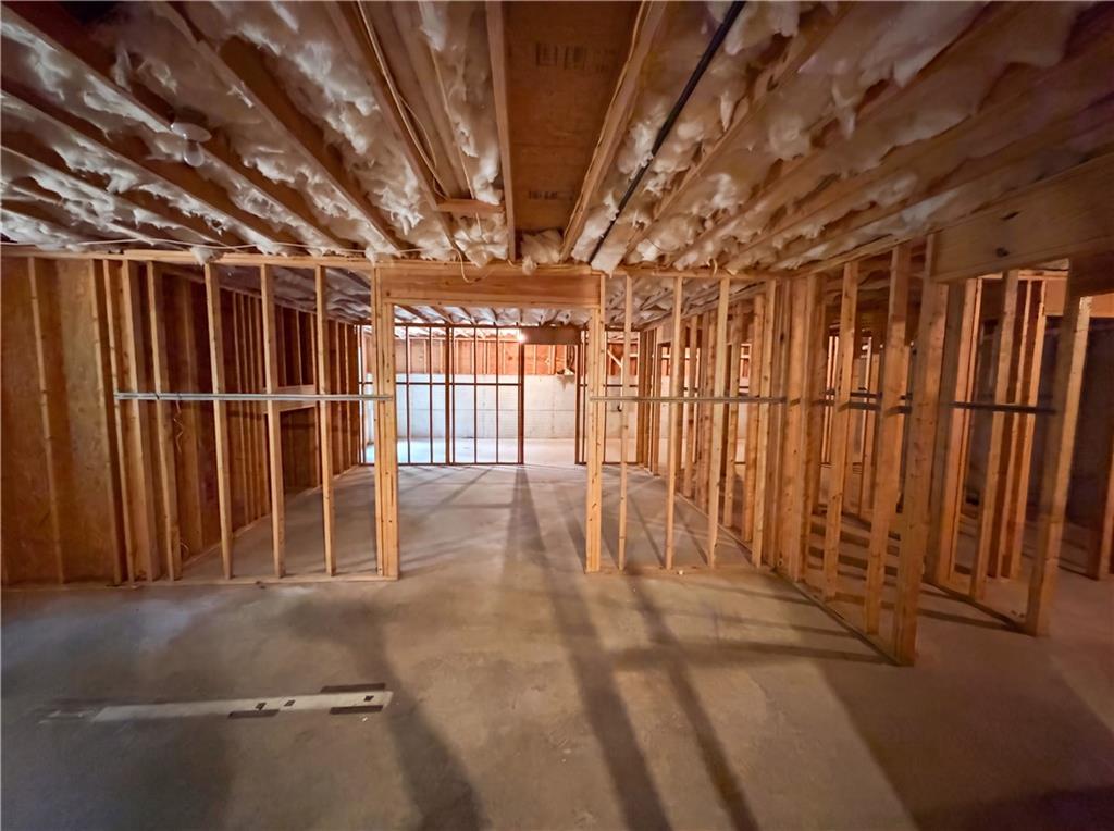 212 Westwind Drive Property Photo 18