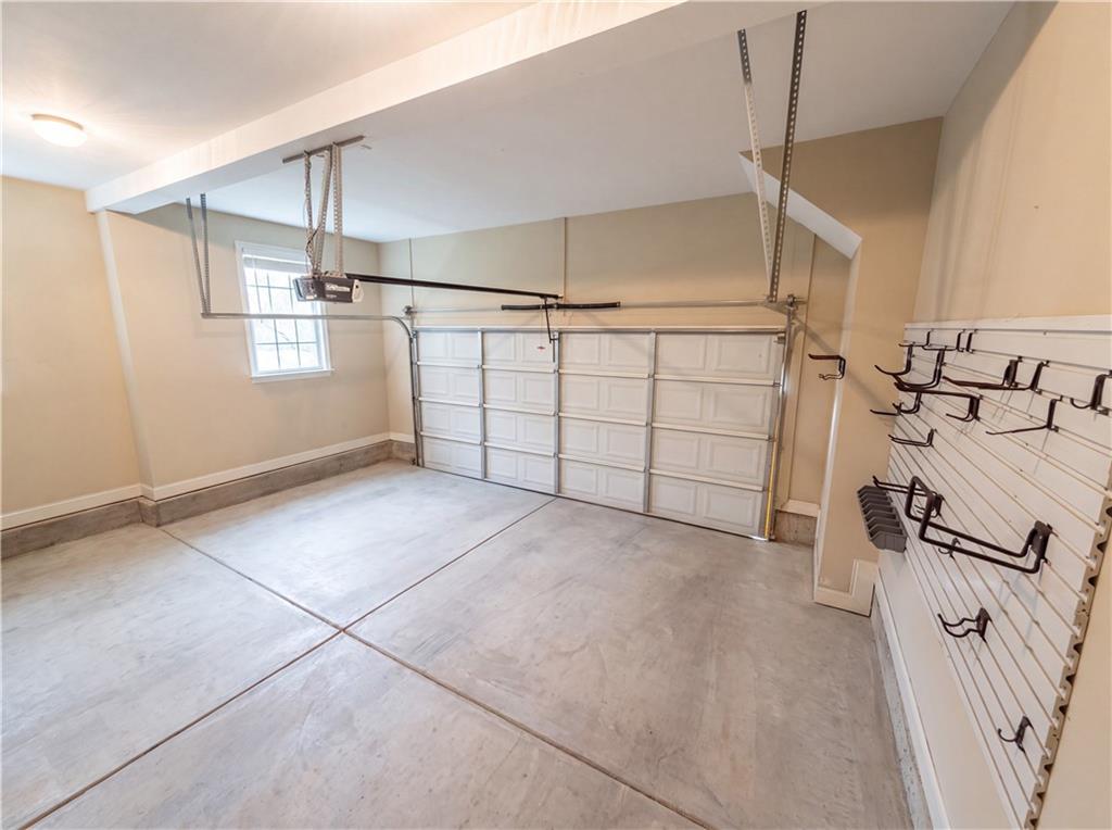 212 Westwind Drive Property Photo 21