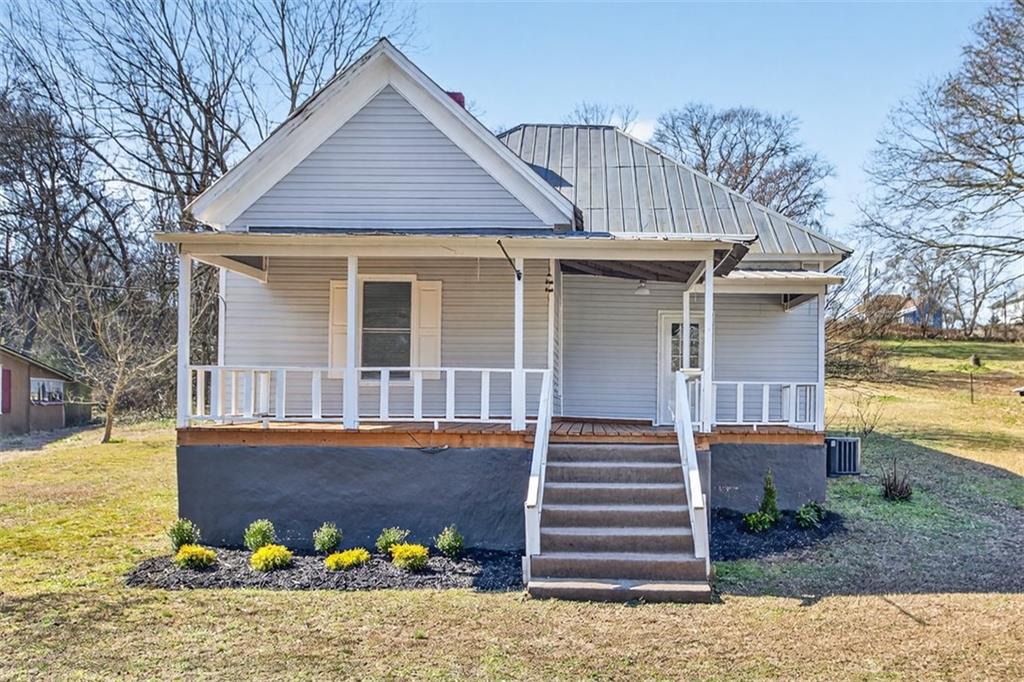 246 Spring Street Property Photo 1