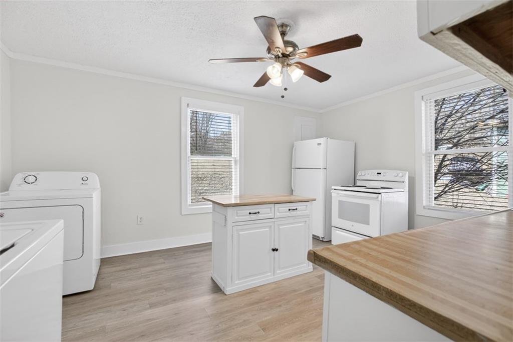 246 Spring Street Property Photo 7