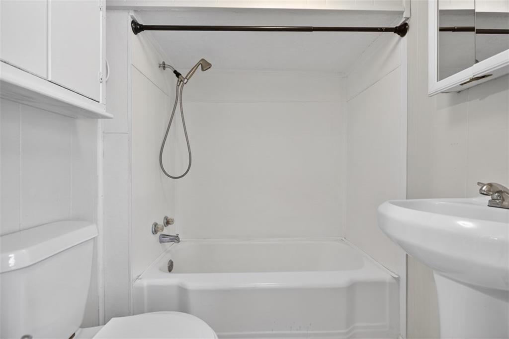 246 Spring Street Property Photo 14