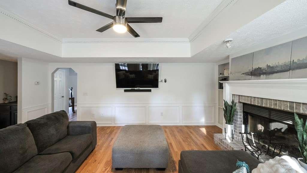 1928 Stonewood Drive Property Photo 9