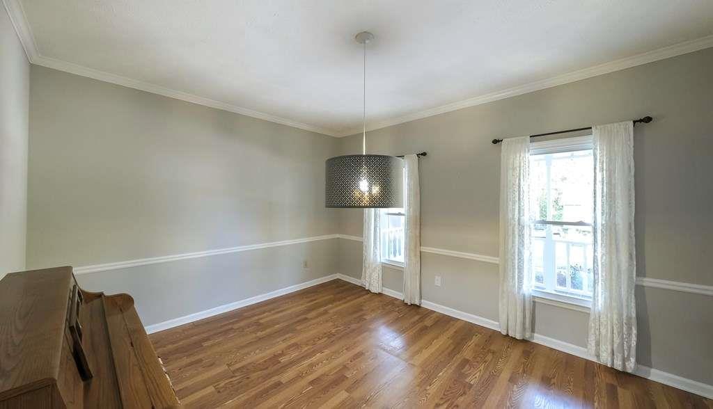 1928 Stonewood Drive Property Photo 16