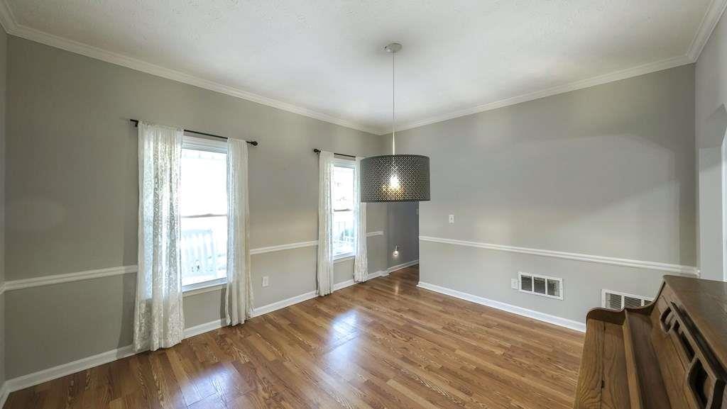 1928 Stonewood Drive Property Photo 17
