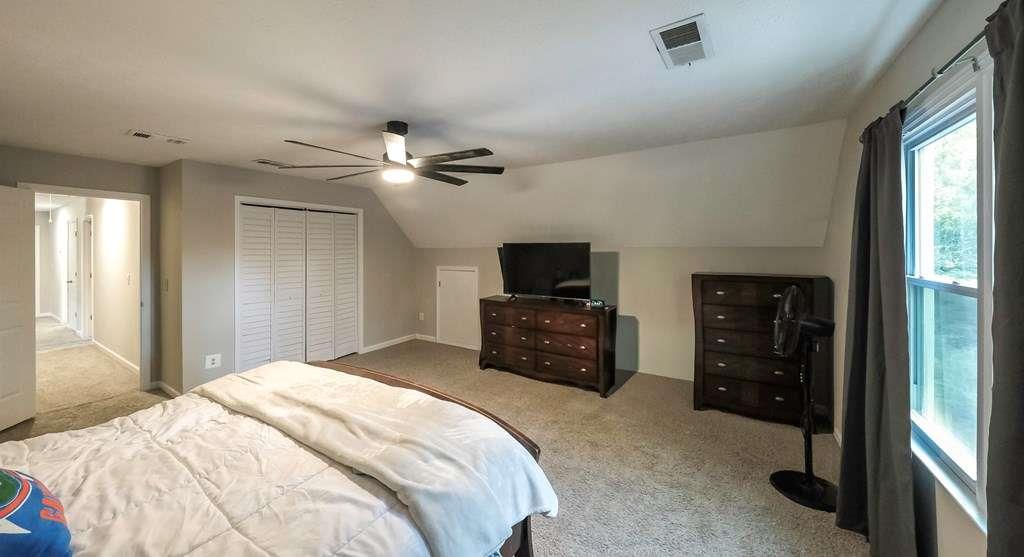 1928 Stonewood Drive Property Photo 36
