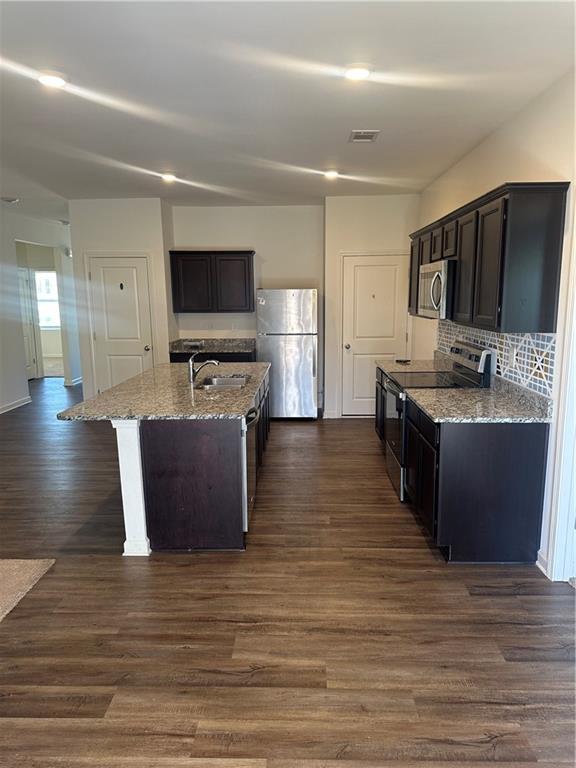 1064 Coldwater Drive Property Photo 3
