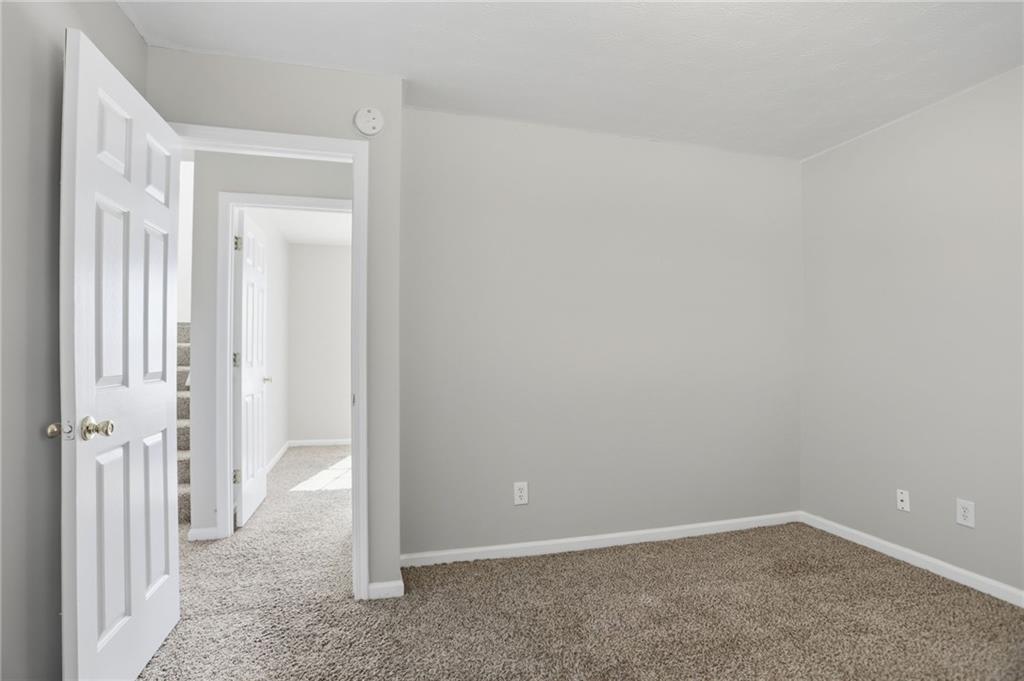 2631 S Hills Property Photo 19