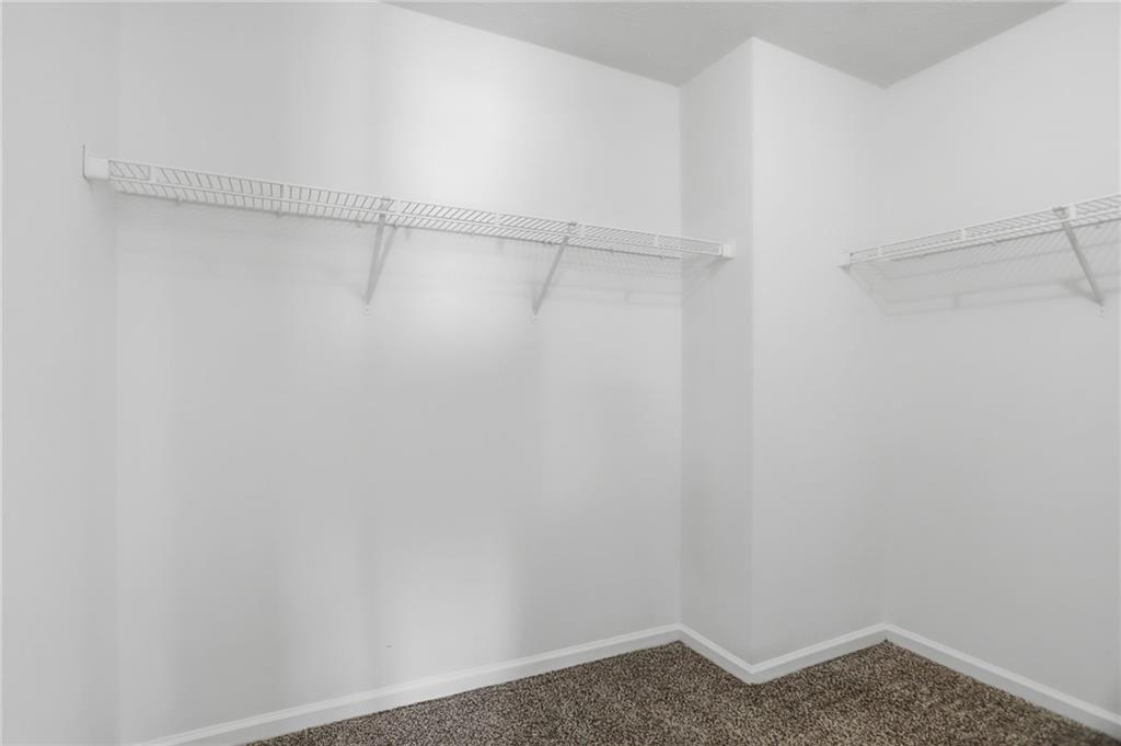 2631 S Hills Property Photo 22