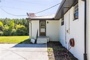 7596 Red Bud Ne Property Photo 4