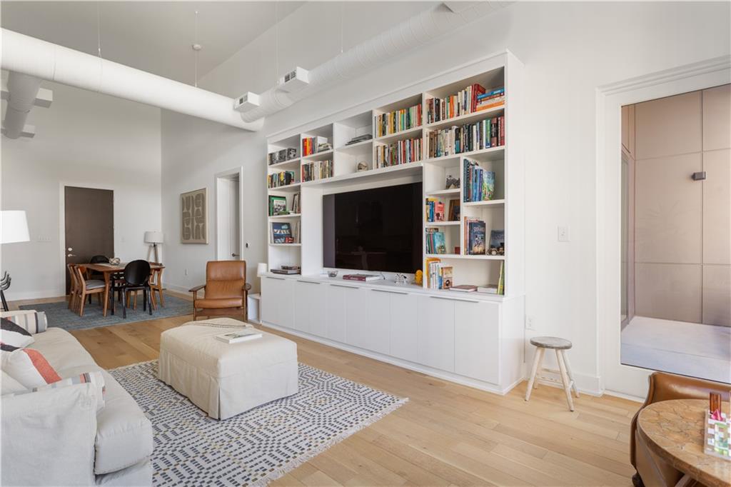 775 Juniper Street Ne Unit 617 Property Photo 4