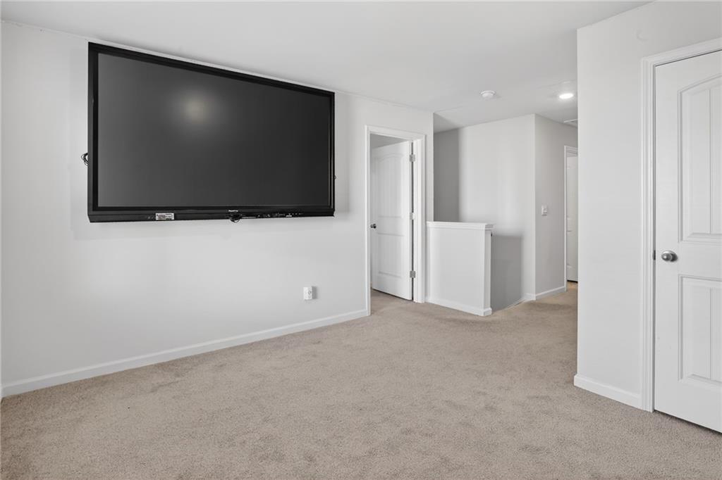 930 Sly Fox Run Property Photo 12