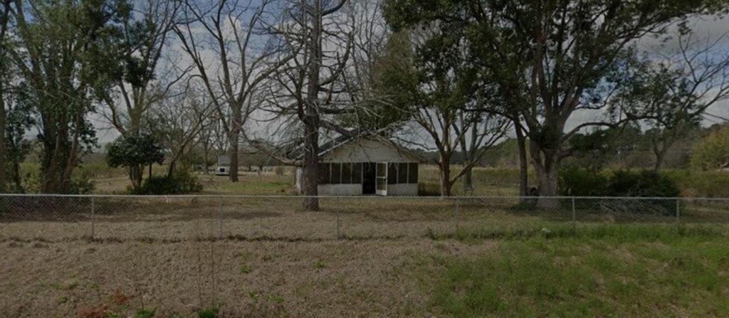 1019 D H Alderman Road Property Photo 2