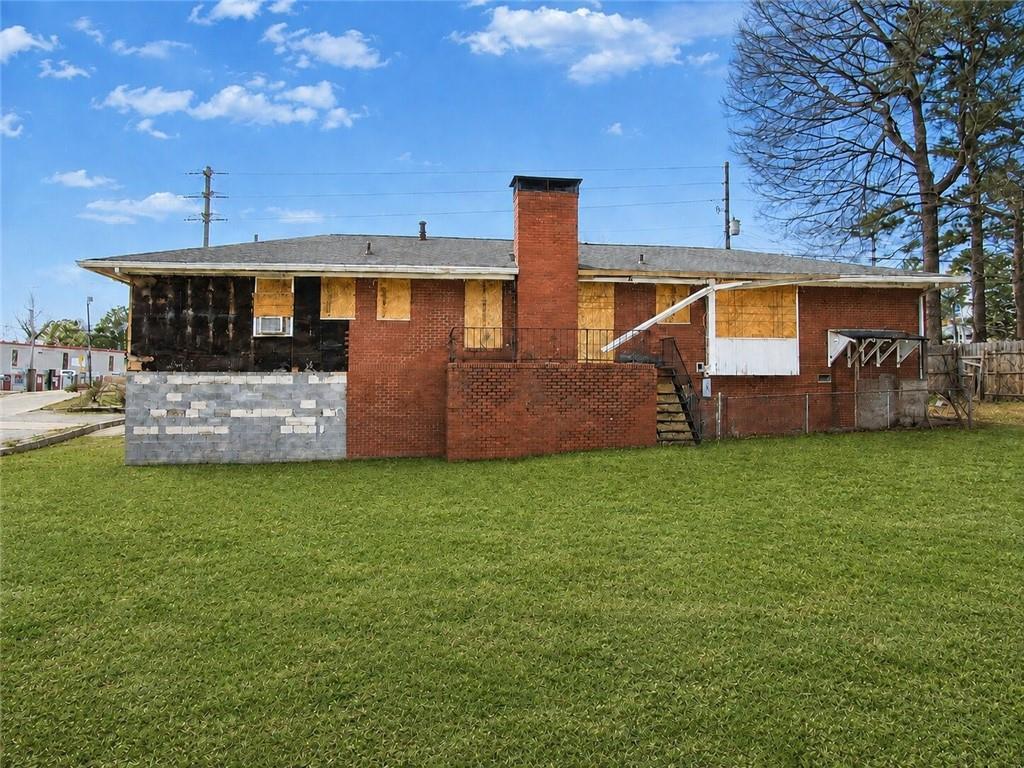 5195 Austell Road Property Photo 11