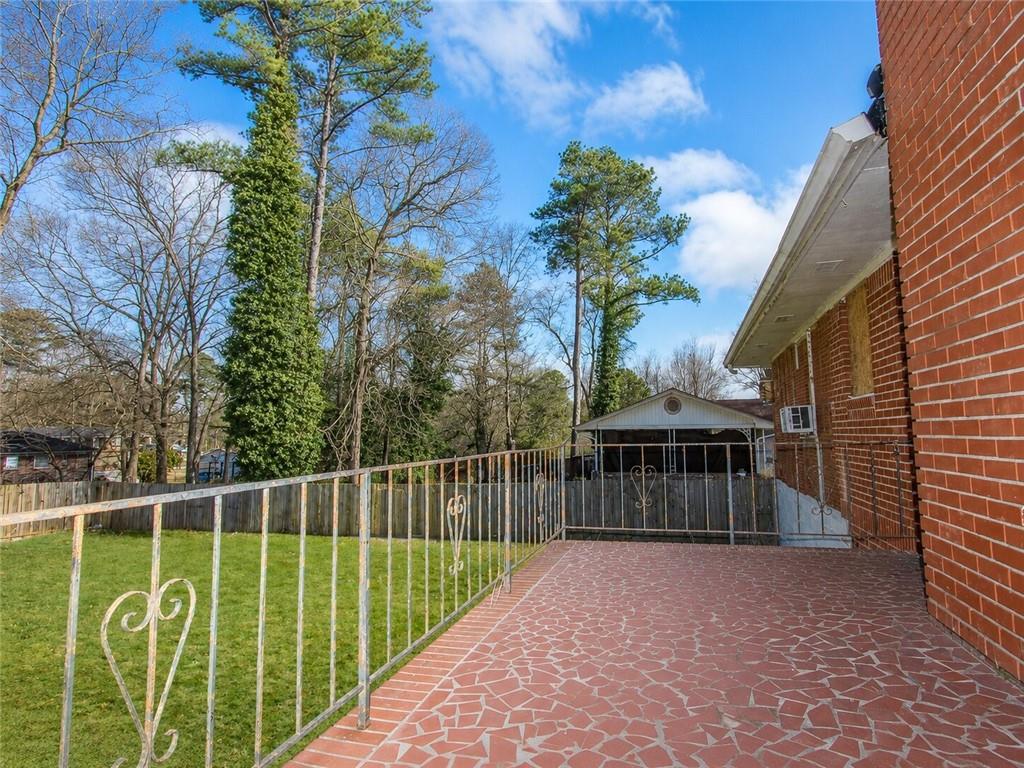 5195 Austell Road Property Photo 15