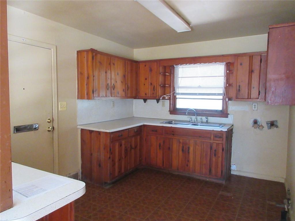 1964 Pinedale Place Property Photo 6