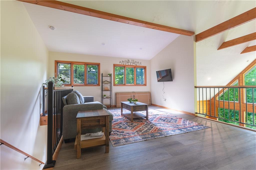 258 Ber Weg Property Photo 3