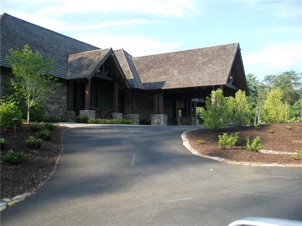 2569 Wilderness Parkway Property Photo 6