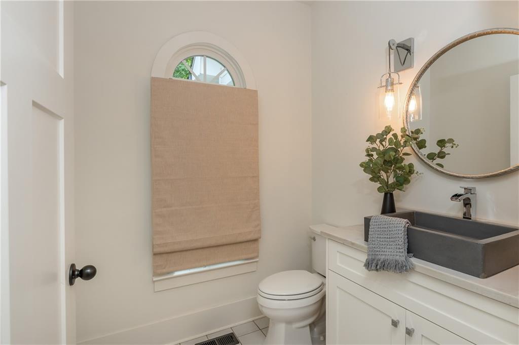 910 Pleasant Hollow Trail Property Photo 26