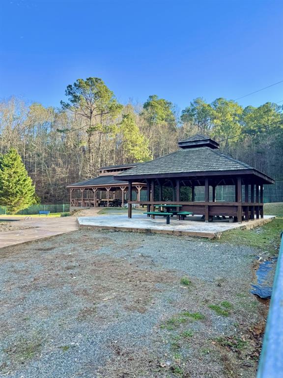 335 Packet Court Property Photo 15