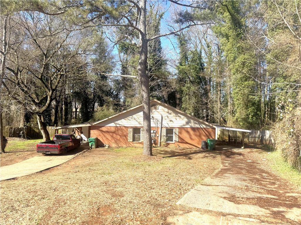 2126 Hanfred Court Property Photo 1