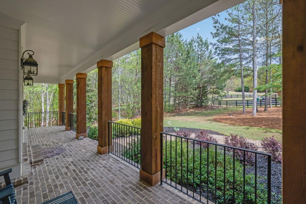 123 Townsend Pass Property Photo 5