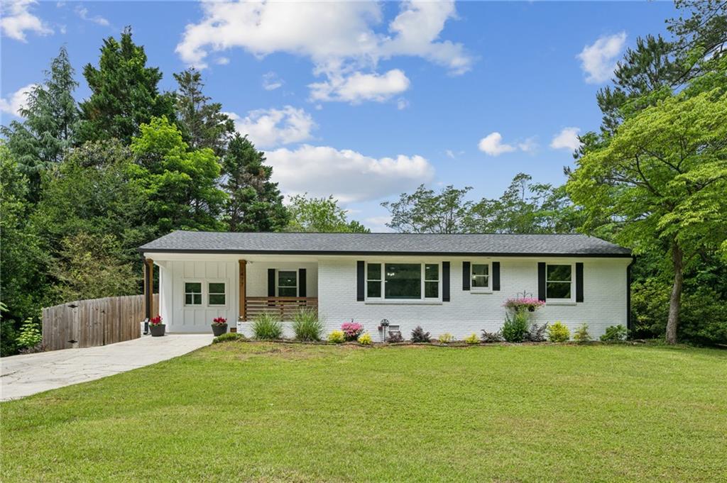1477 Spruce Drive Property Photo 1