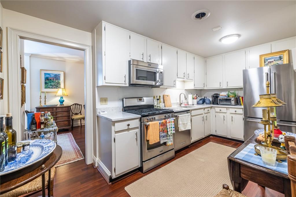 2734 Peachtree Road Nw Unit A404 Property Photo 6
