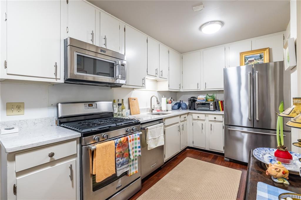2734 Peachtree Road Nw Unit A404 Property Photo 7