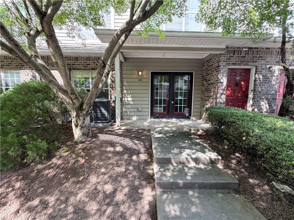 2700 Pine Tree Road NE Unit 3006