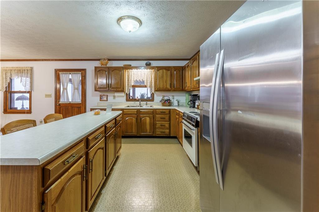 4505 Brookwood Drive Property Photo 12