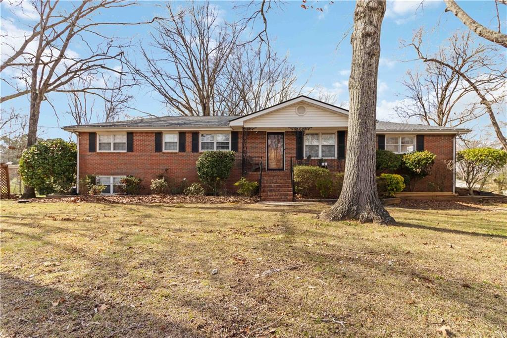 3829 Reynolds Road Property Photo 1